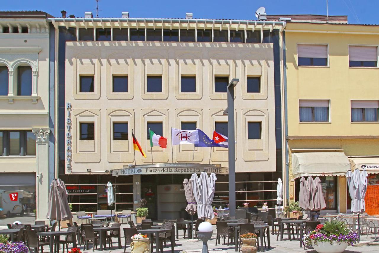 Hr Hotel Monfalcone Eksteriør bilde