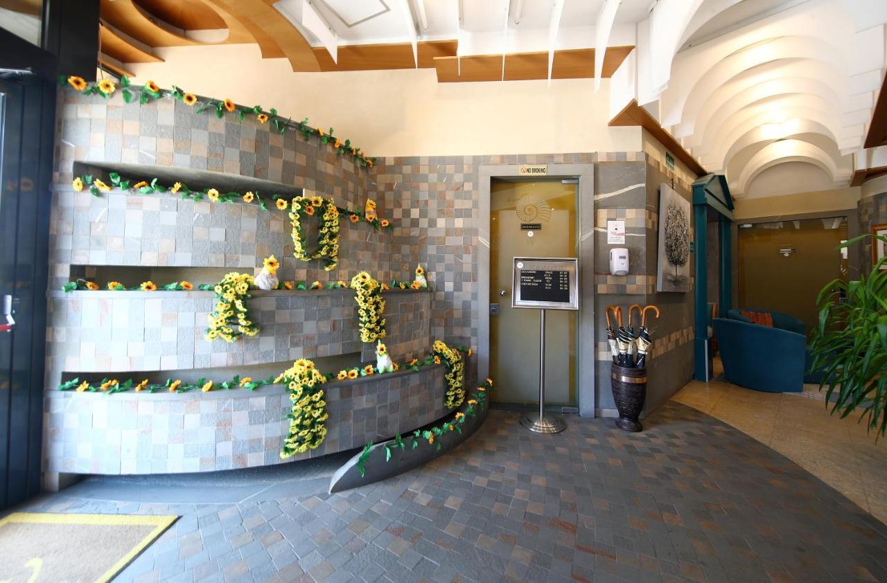 Hr Hotel Monfalcone Eksteriør bilde