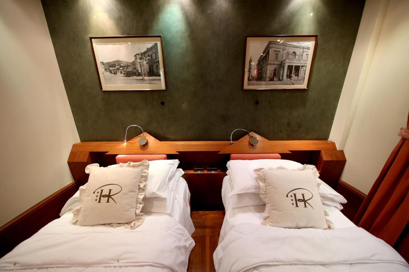 Hr Hotel Monfalcone Eksteriør bilde